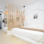 La Luna Suite, Naxos Town Center
