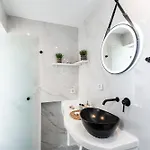 La Luna Suite, Naxos Town Center *