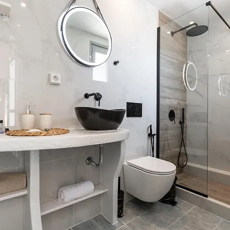 La Luna Suite, Naxos Town Center 公寓 *